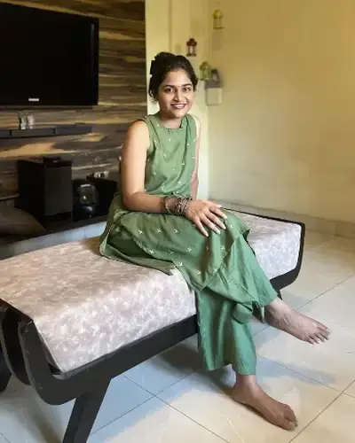 Chhoti Sadri Call Girls